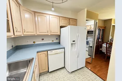 601 Whitpain Hls Hills, Blue Bell, PA 19422 - Photo 6