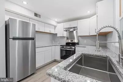 226 Oxford Circle, Norristown, PA 19403 - Photo 8
