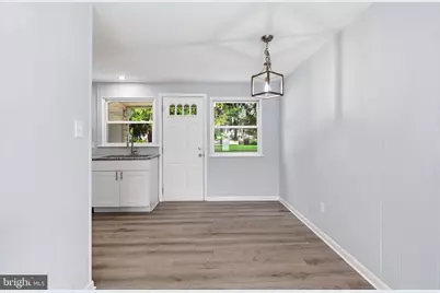 226 Oxford Circle, Norristown, PA 19403 - Photo 6