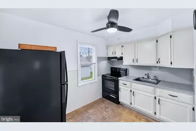 801 N Adams Street, Pottstown, PA 19464 - Photo 4