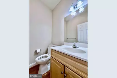 39 W 5th Street, Bridgeport, PA 19405 - Photo 10