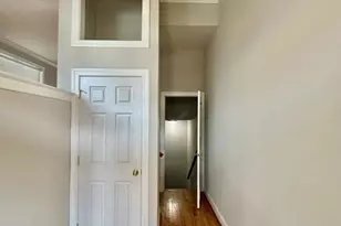39 W 5th St, Bridgeport, PA 19405 - Photo 2