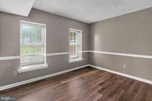 702 Deer Run, Norristown, PA 19403 - Photo 18