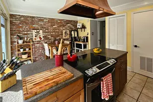 138 Nottoway Dr, Blue Bell, PA 19422 - Photo 4