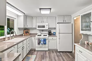 523 Sherwood Ln, Hatboro, PA 19040 - Photo 18
