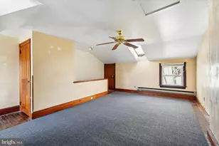 345 York Ave, Lansdale, PA 19446 - Photo 18