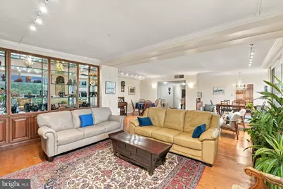 191 Presidential #R-922 - R-923, Bala Cynwyd, PA 19004 - Photo 16