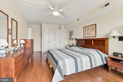191 Presidential #R-922 - R-923, Bala Cynwyd, PA 19004 - Photo 24