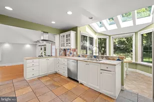 427 Cotswold Ln, Wynnewood, PA 19096 - Photo 10
