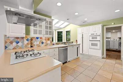 427 Cotswold Lane, Wynnewood, PA 19096 - Photo 12