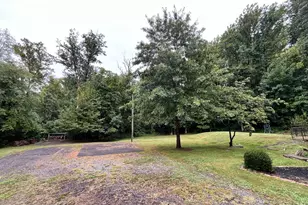 1005 Mill Hill Rd, East Greenville, PA 18041 - Photo 10