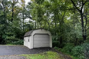 1005 Mill Hill Rd, East Greenville, PA 18041 - Photo 8