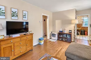 1009 Winchester Ave, Jenkintown, PA 19046 - Photo 4