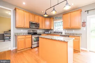 110 Harvest Glen Dr, Harleysville, PA 19438 - Photo 14