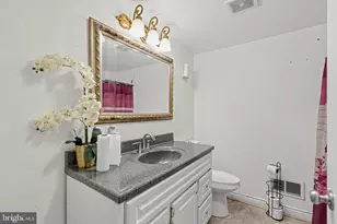 1039 Cherry St, Norristown, PA 19401 - Photo 24