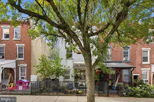 1039 Cherry St, Norristown, PA 19401 - Photo 1