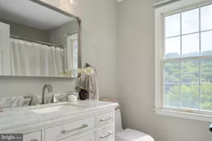 1102 Spruce Ln, Conshohocken, PA 19428 - Photo 18