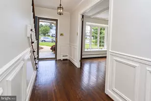 3016 Brambling Ln, Norristown, PA 19403 - Photo 2