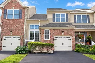 914 Dutch Dr, Norristown, PA 19403 - Photo 2