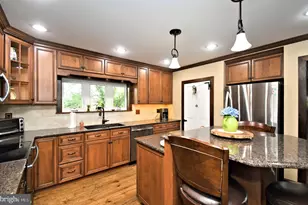 204 Neiffer Rd, Schwenksville, PA 19473 - Photo 28
