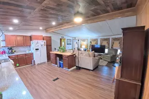 636 Stream View Dr, North Wales, PA 19454 - Photo 4
