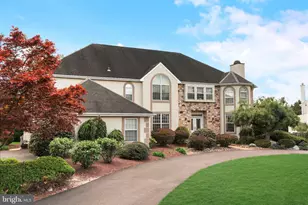 672 Korisa Dr, Huntingdon Valley, PA 19006 - Photo 2