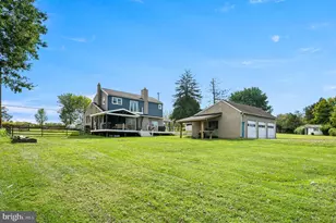 609 Centennial St, Schwenksville, PA 19473 - Photo 40