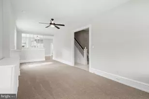 1447 Powell St, Norristown, PA 19401 - Photo 8