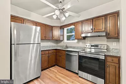 631 Village Lane, Pottstown, PA 19464 - Photo 2