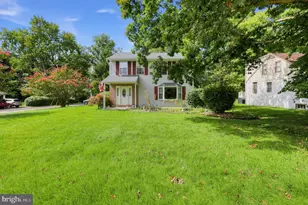 240 Park Ave, Collegeville, PA 19426 - Photo 2