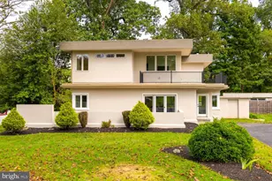 8107 Gladstone Rd, Glenside, PA 19038 - Photo 2