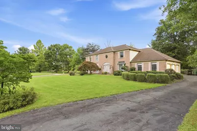 201 Hemlock Circle, North Wales, PA 19454 - Photo 2