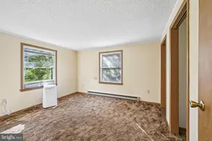 213 Pleasantview Ave, Schwenksville, PA 19473 - Photo 22
