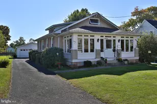 124 W 5th Ave, Collegeville, PA 19426 - Photo 2