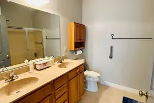 1022 Bordeaux Ln, Pennsburg, PA 18073 - Photo 14