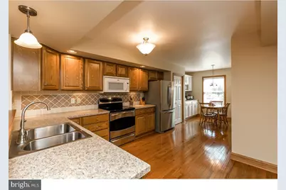 202 Nelis Court, Telford, PA 18969 - Photo 8
