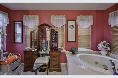 1327 Wheatland Avenue, Pennsburg, PA 18073 - Photo 38
