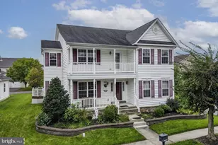 1327 Wheatland Ave, Pennsburg, PA 18073 - Photo 1