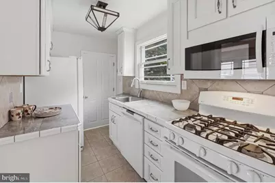 1410 Greywall Lane, Wynnewood, PA 19096 - Photo 10