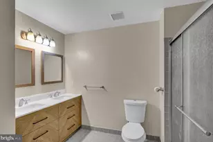 607 Foxcroft Cir, Royersford, PA 19468 - Photo 28