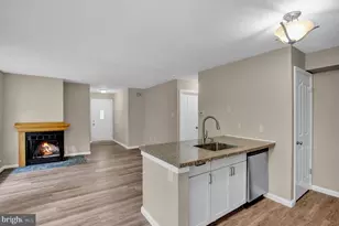 607 Foxcroft Cir, Royersford, PA 19468 - Photo 24