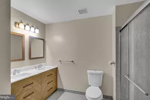 607 Foxcroft Cir, Royersford, PA 19468 - Photo 26