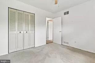 1701 N Gravers Rd, Plymouth Meeting, PA 19462 - Photo 14