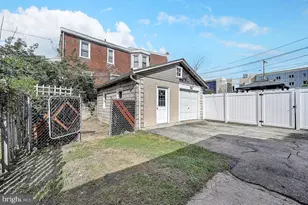 105 W Wood St, Norristown, PA 19401 - Photo 12