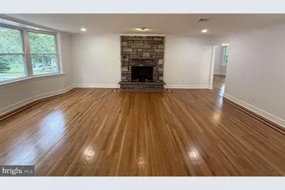 7949 Rolling Green Road, Cheltenham, PA 19012 - Photo 4