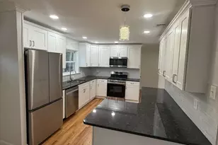 7949 Rolling Green Rd, Cheltenham, PA 19012 - Photo 8
