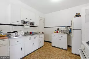 302 Boyer Rd, Cheltenham, PA 19012 - Photo 14