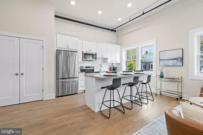 30 W Broad Street #SUITE 2, Souderton, PA 18964 - Photo 4