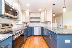 16 Lantern Ln, Lansdale, PA 19446 - Photo 8
