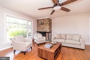 16 Lantern Ln, Lansdale, PA 19446 - Photo 4